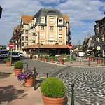 Coeur Grand 3 Pieces Avec Parking Appartement *